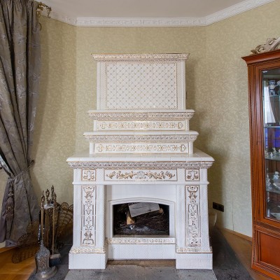 Дровянной камин Альбион в росписи Золотом от производителя Ceramica