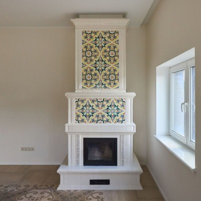 Кирпичный камин в облицовке из коллекции Азулежу. от производителя Ceramica