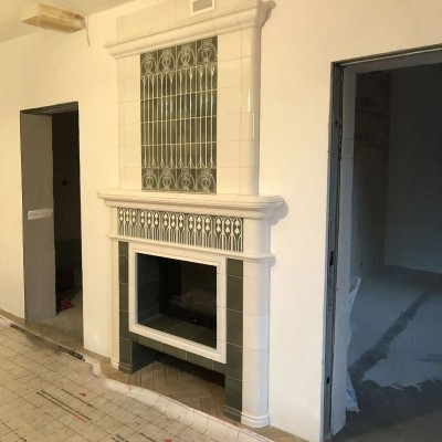 Облицовка встроенного камина в коллекции Тюльпан. от производителя Ceramica